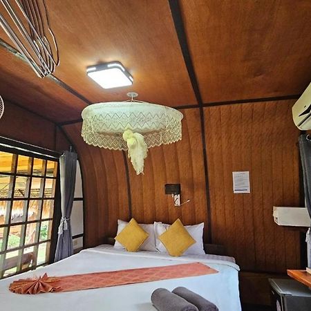 Eden Lanta Bungalow เกาะลันตา ภายนอก รูปภาพ