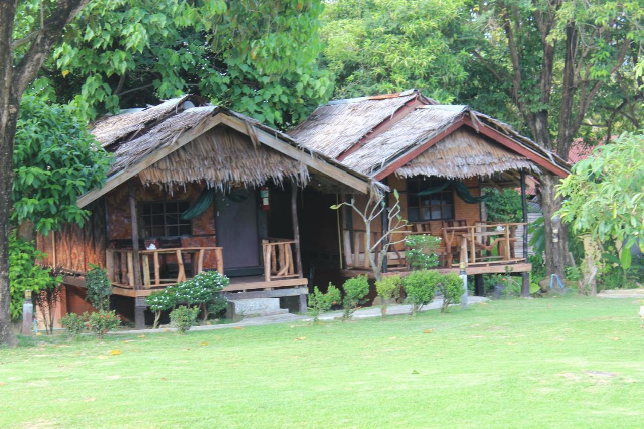 Eden Lanta Bungalow เกาะลันตา ภายนอก รูปภาพ