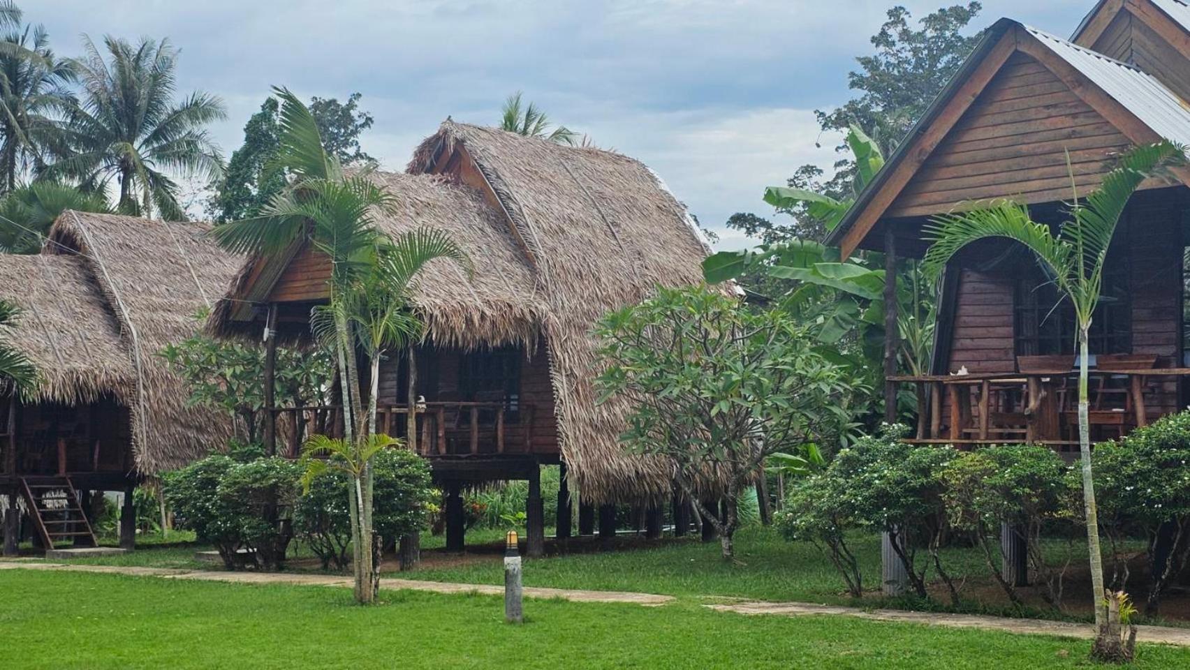 Eden Lanta Bungalow เกาะลันตา ภายนอก รูปภาพ