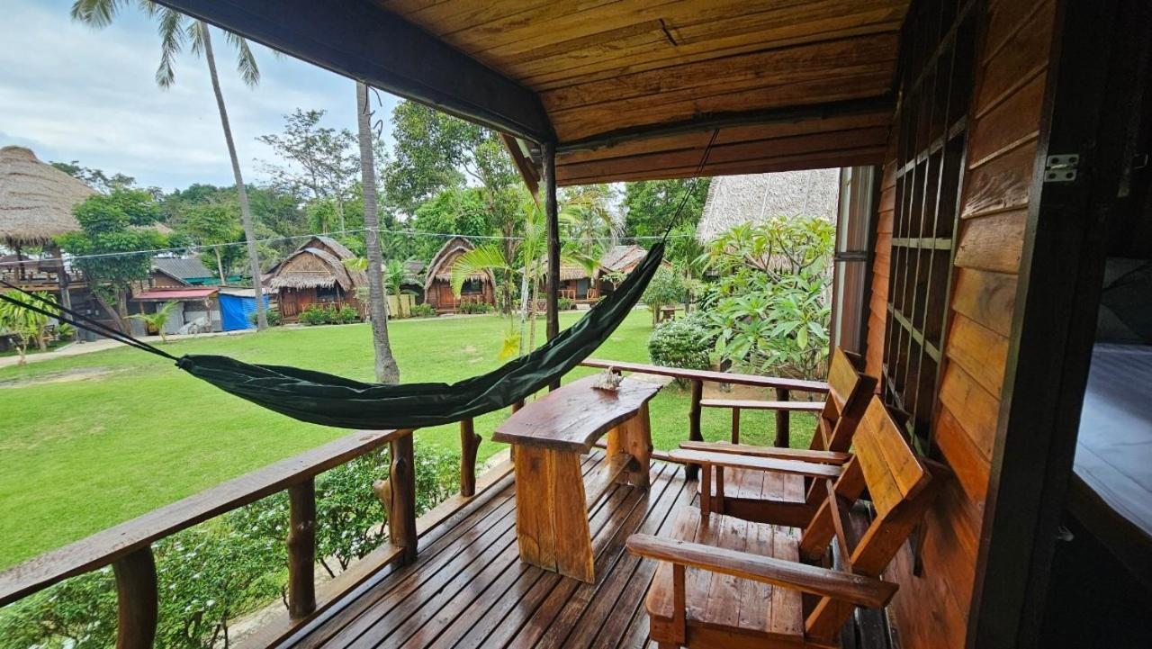 Eden Lanta Bungalow เกาะลันตา ภายนอก รูปภาพ