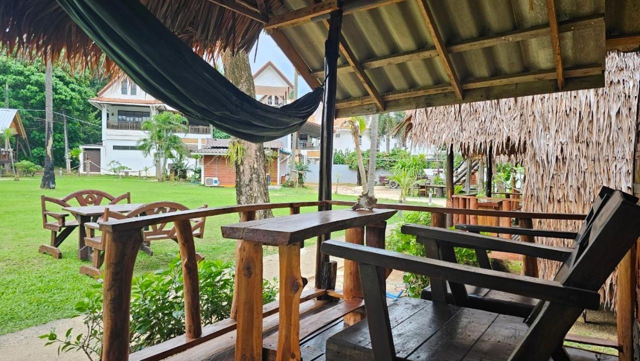 Eden Lanta Bungalow เกาะลันตา ภายนอก รูปภาพ